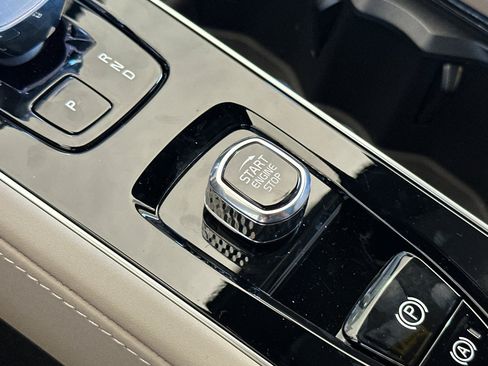 New 2026 Volvo XC90 T8 Ultra w/ Lounge Package AWD/4WD image 20