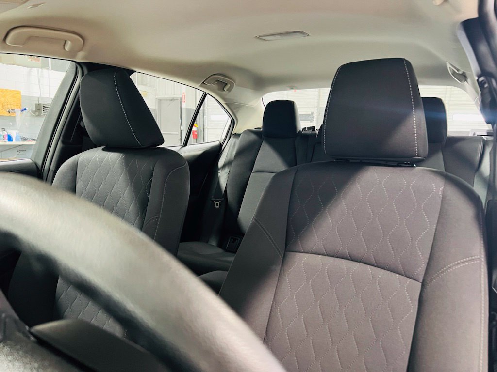 Used 2026 Toyota Corolla LE FWD image 3