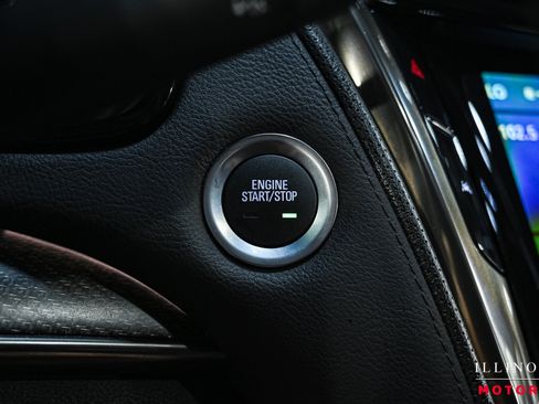 Used 2018 Cadillac CTS V w/ Carbon Fiber Package RWD image 25