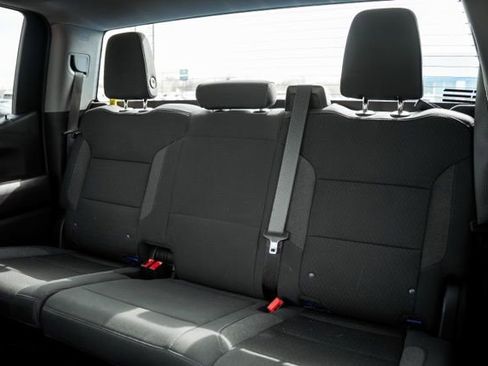 Used 2025 Chevrolet Silverado 1500 Custom image 31