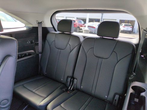 Used 2022 Kia Sorento S FWD image 35