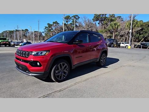New 2026 Jeep Compass Limited w/ Sun, Sound & Navigation Group AWD/4WD image 40