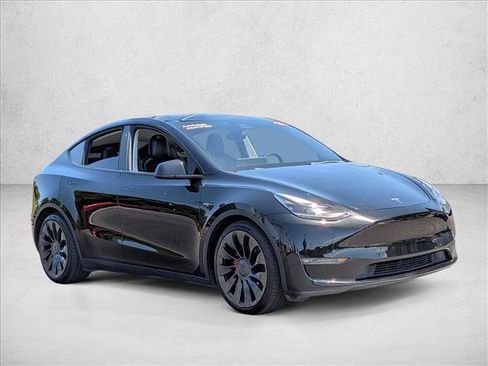 Used 2022 Tesla Model Y Performance AWD/4WD image 4