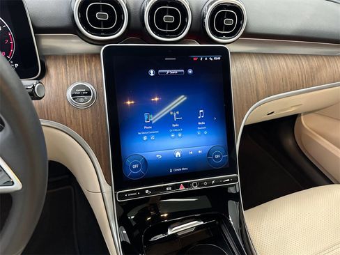 Used 2024 Mercedes-Benz C 300 Sedan image 28