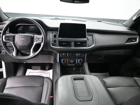 Used 2023 Chevrolet Tahoe Z71 w/ Luxury Package AWD/4WD image 22