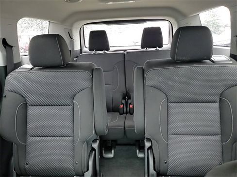 Used 2023 GMC Acadia SLE w/ Driver Convenience Package image 22