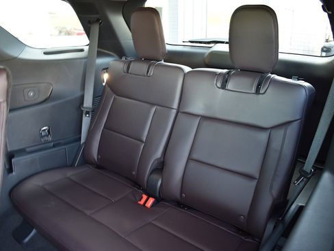 New 2026 Ford Explorer Platinum AWD/4WD image 7