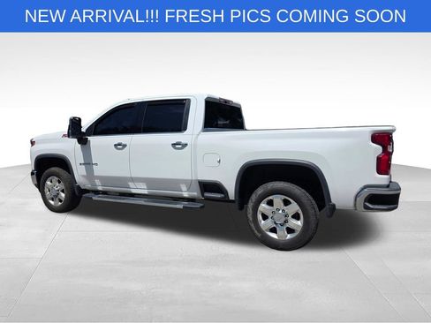 Used 2020 Chevrolet Silverado 2500 LTZ w/ LTZ Plus Package AWD/4WD image 4