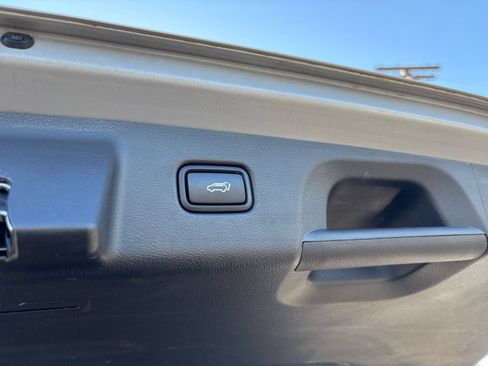 Used 2025 Hyundai Palisade SEL AWD/4WD image 24