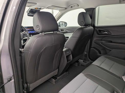 New 2026 Chevrolet Trax LT w/ Driver Confidence Package image 19