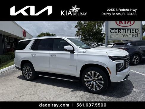 Used 2025 Chevrolet Tahoe High Country RWD image 1