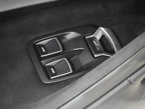 New 2025 McLaren Artura Spider image 32