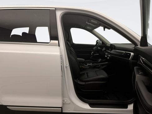 Used 2023 Kia Telluride LX AWD/4WD image 17