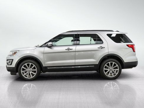 Used 2017 Ford Explorer Limited AWD/4WD image 2