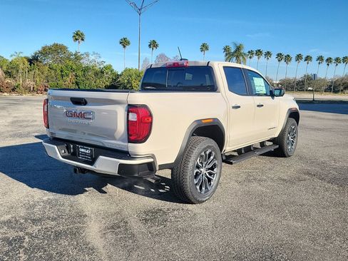 New 2026 GMC Canyon Denali image 5