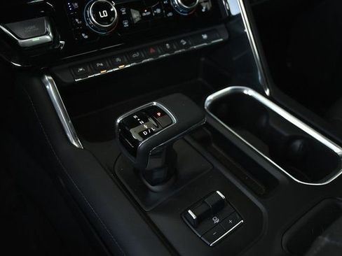 Used 2024 GMC Sierra 1500 Denali w/ Technology Package image 35