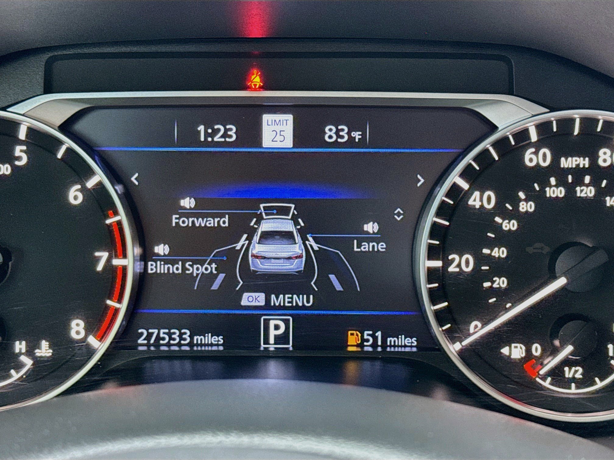 Used 2023 Nissan Altima 2.5 SV w/ SV Premium Package FWD image 8
