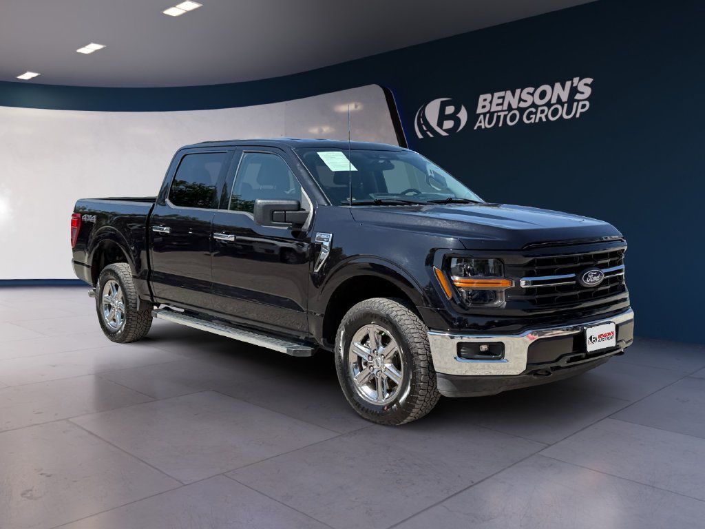 Used 2025 Ford F150 XLT w/ Equipment Group 301A Standard AWD/4WD image 7