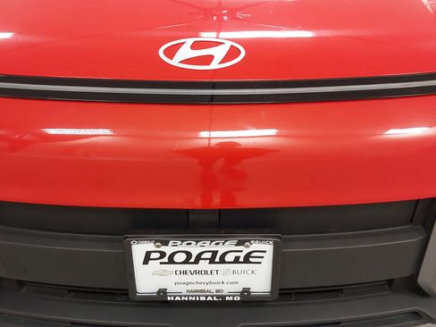 Used 2025 Hyundai Kona SEL AWD/4WD image 31