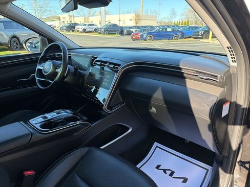 Used 2024 Hyundai Tucson Limited image 13