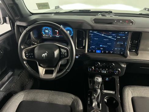 Used 2025 Ford Bronco Big Bend image 34