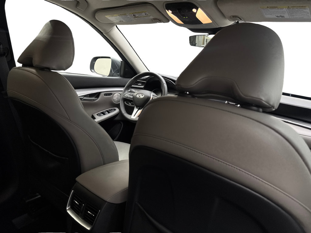 Used 2023 INFINITI QX50 Luxe FWD image 43