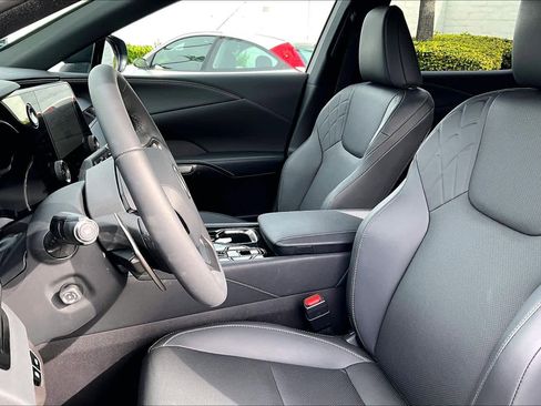 Used 2025 Lexus RX 350 image 8