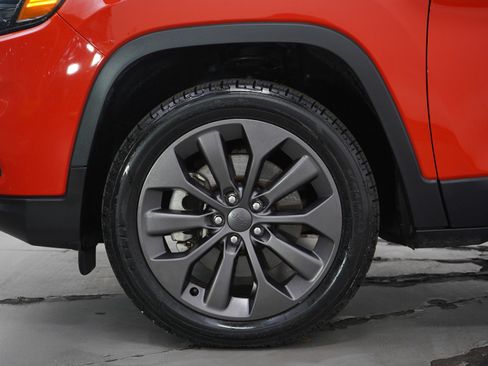 Used 2021 Jeep Cherokee Latitude Lux 80th Anniv w/ Quick Order Package 26U 80TH image 27