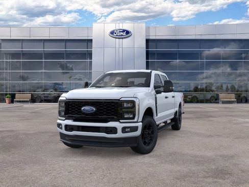 Used 2026 Ford F250 XL w/ STX Appearance Package AWD/4WD image 3