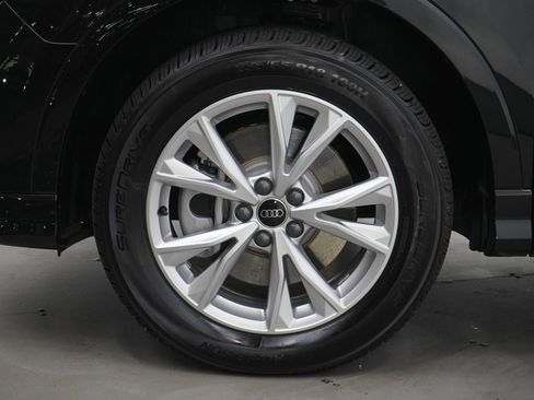 Used 2025 Audi Q3 2.0T Premium image 30