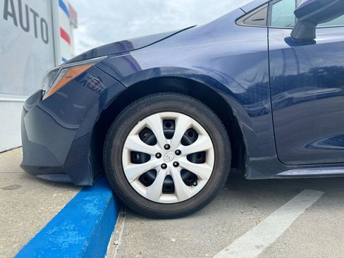 Used 2022 Toyota Corolla LE FWD image 24