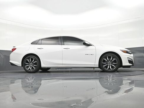 Used 2020 Chevrolet Malibu RS FWD image 28