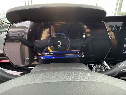 New 2026 Chevrolet Trax RS w/ Driver Confidence Package FWD image 24