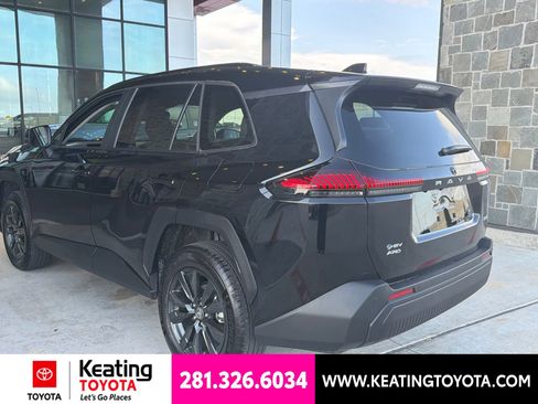 Used 2026 Toyota RAV4 XLE Premium AWD/4WD image 5