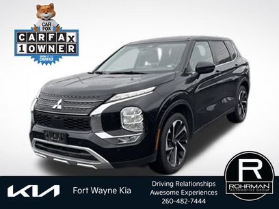 Used 2024 Mitsubishi Outlander SE