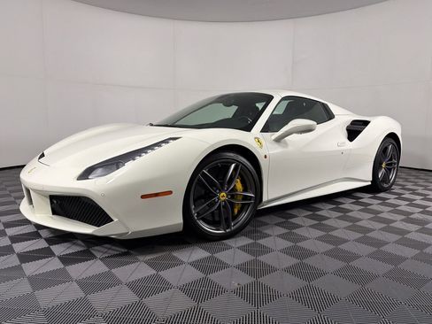 Used 2017 Ferrari 488 Spider RWD image 1
