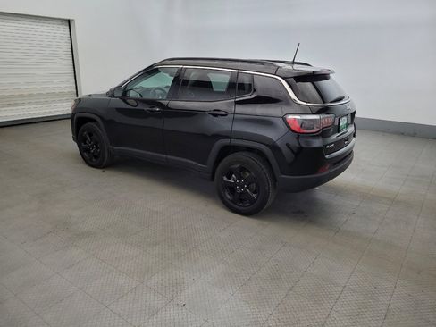 Used 2021 Jeep Compass Latitude AWD/4WD image 3