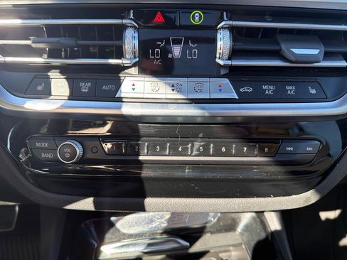 Used 2024 BMW X3 xDrive30i w/ Premium Package image 27