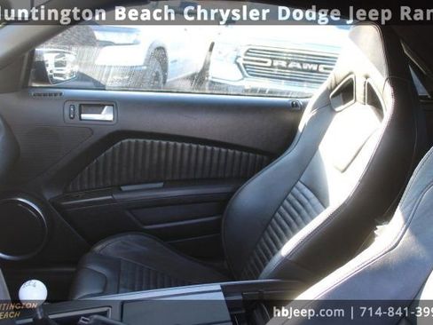 Used 2012 Ford Mustang Shelby GT500 w/ SVT Performance Pkg image 23