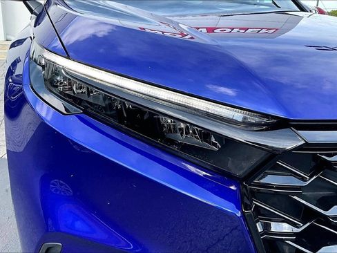 Used 2024 Honda CR-V Sport image 32