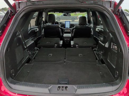 Used 2020 Ford Explorer ST w/ ST Street Pack AWD/4WD image 46