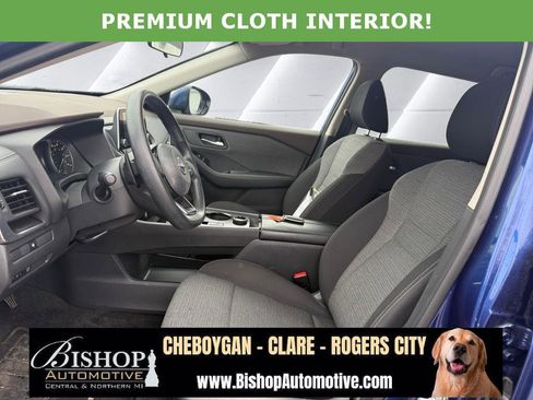 Used 2023 Nissan Rogue SV image 9