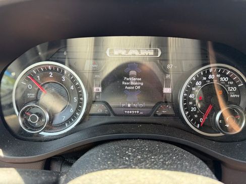 Used 2019 RAM 1500 Big Horn image 27