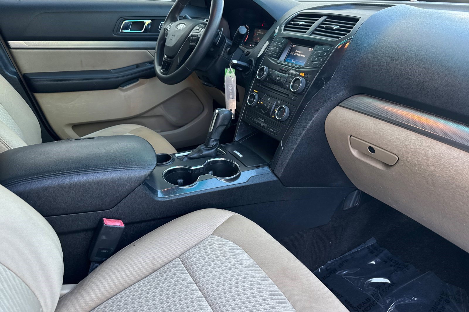 Used 2016 Ford Explorer FWD image 32