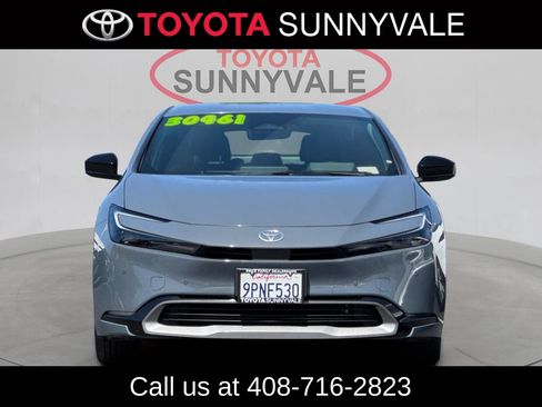 Used 2024 Toyota Prius XLE FWD image 11