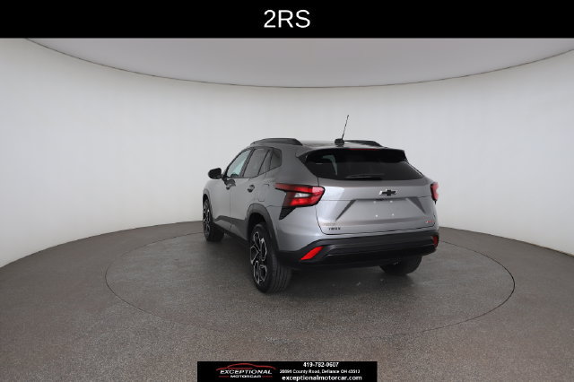 Used 2024 Chevrolet Trax RS w/ Driver Confidence Package FWD image 13