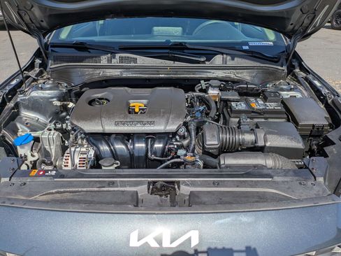 Used 2024 Kia Forte LXS w/ LXS Technology Package FWD image 30
