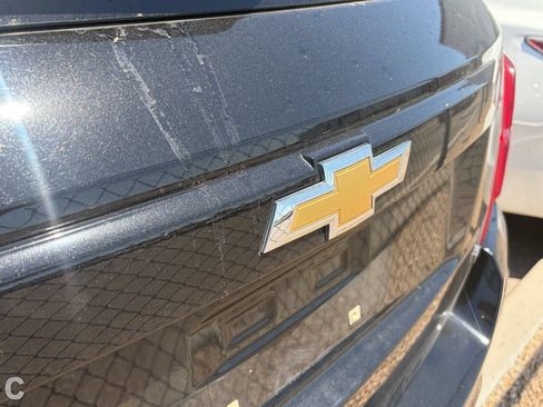 Used 2020 Chevrolet Trax LT FWD image 15