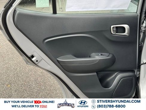 New 2026 Hyundai Venue SE image 17
