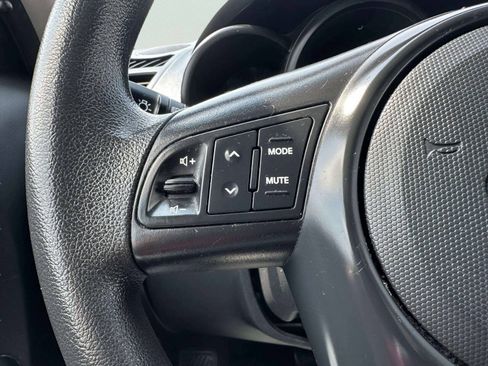 Used 2012 Kia Soul FWD image 23